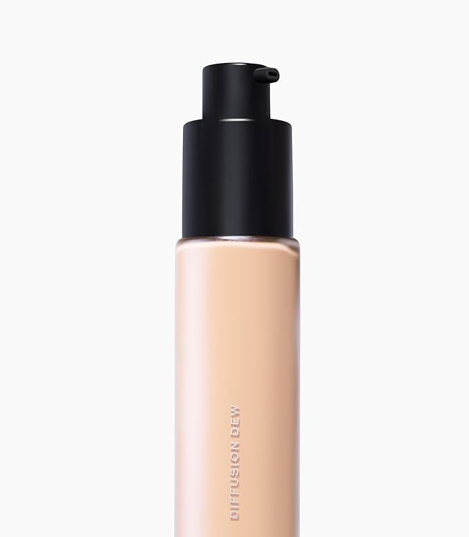 MAKE Beauty - Diffusion Dew - Radiant Skin Tint (Light 01.5)
