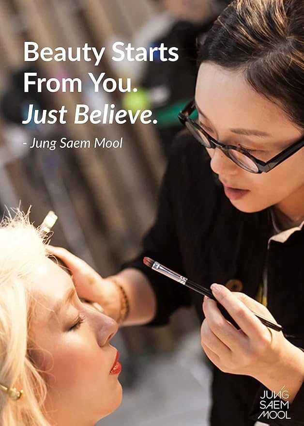 JUNG SAEM MOOL Essential Skin Nuder Longwear Cushion 0.98 Fl Oz (Medium), Refill Included, 24H Lasting Cushion Foundation with High Coverage, Semi-Matte Natural Finish, Korean Foundation Makeup